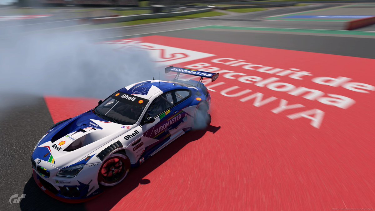 ERM_Esports's tweet photo. Nuestros BMW ya están listos para comenzar las primeras vueltas de práctica para la carrera de Exhibición de equipos españoles previa a las finales de #GTWorldSeries de #GranTurismo7 😈

@CDembilio @antonioSK20 A disfrutar de la carrera, del evento y del fin de semana💙 https://t.co/YuJVa5FDQF