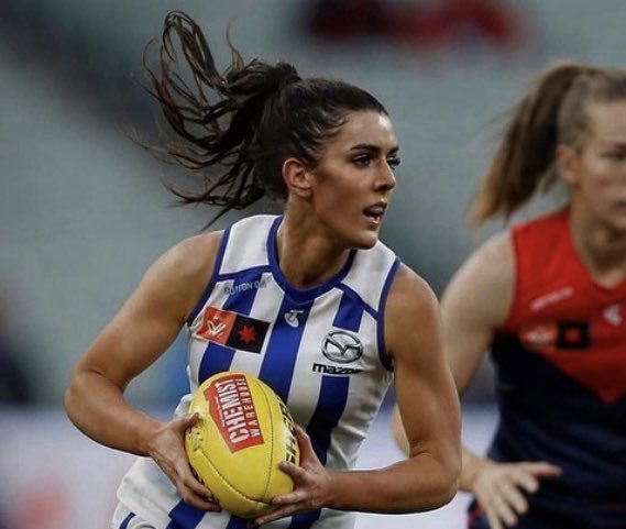 ul_gaa's tweet image. Best of luck to three of the club’s O’Connor Cup champions in Sunday’s @aflwomens Grand Final! 
Current NCEF, student Erika O’Shea &amp;amp; NCEF graduate, Ailish Considine of North Melbourne take on PE grad, Orla O’Dwyer’s Brisbane Lions at 3.15am on @SportTG4 !

#BelongToThePack 🐺
