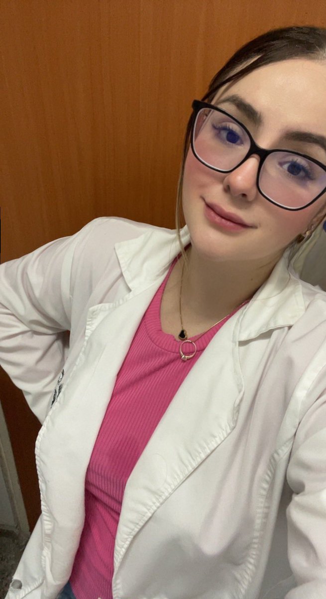 dracortezmaria's tweet photo. Holaaa desde la maternidad de mi hospital les deseo feliz inicio del mes más bonito del año♥️ https://t.co/hm9guU35wO