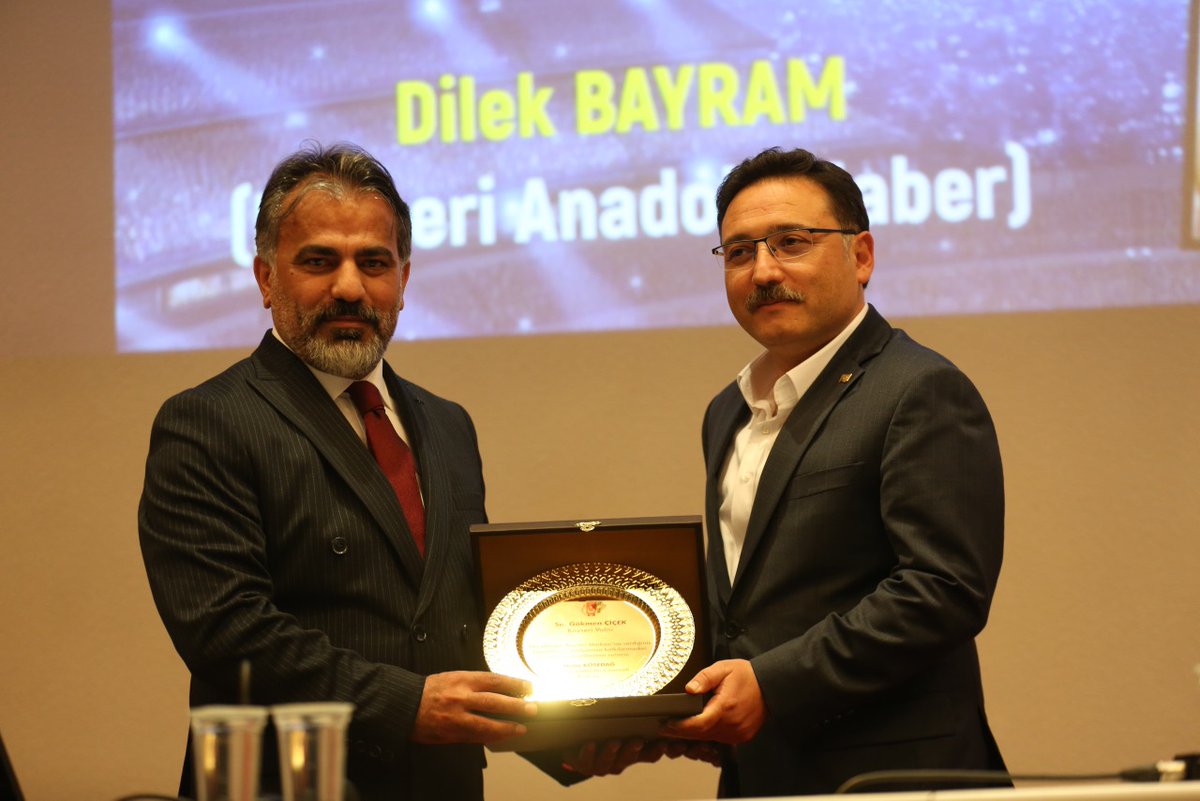 KGC 2022’NİN EN İYİLERİNİ ÖDÜLLENDİRDİ kayserigazetecilercemiyeti.com/2023/12/01/kgc…