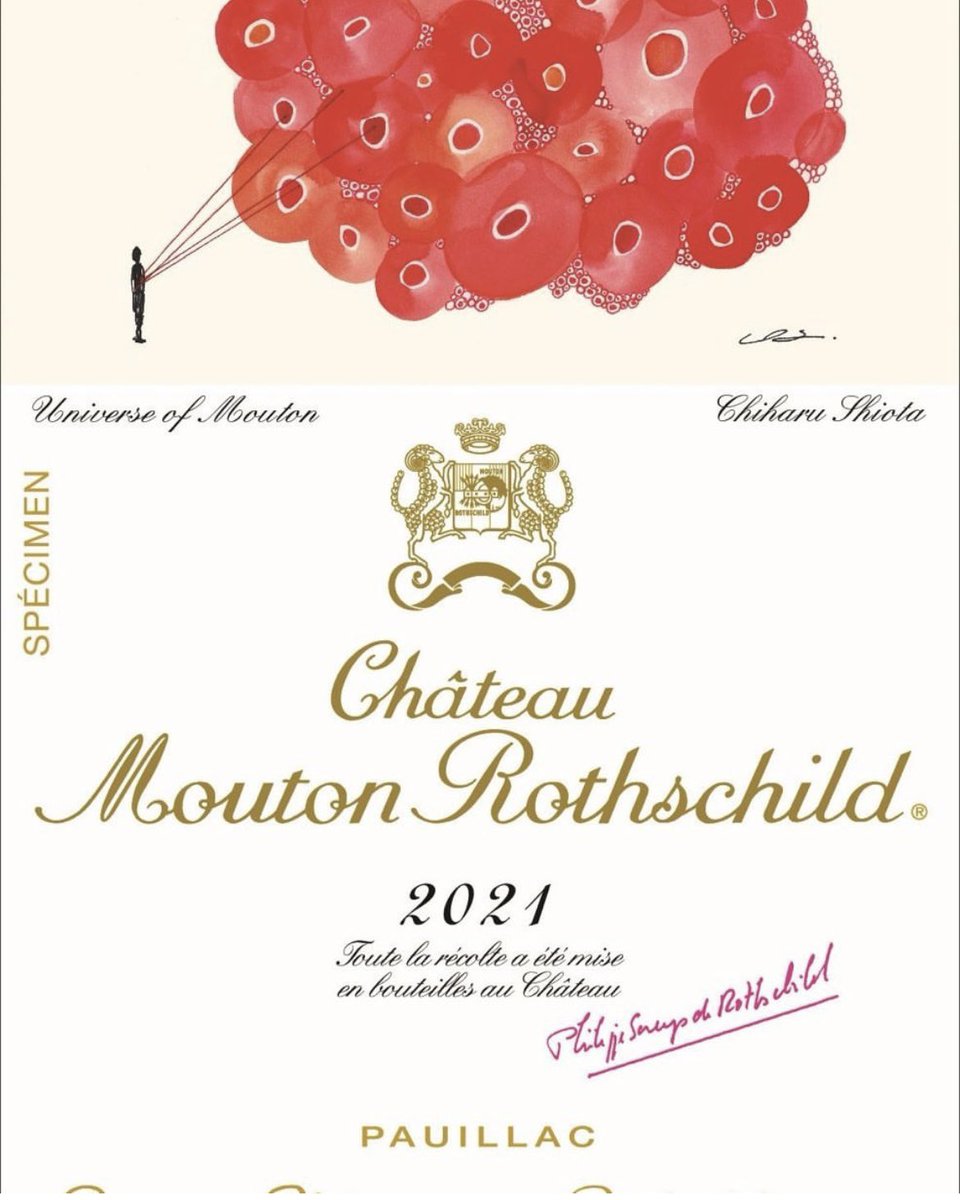 Here it is, Mouton 2021, by Japanese artist Chiharu Shiota.