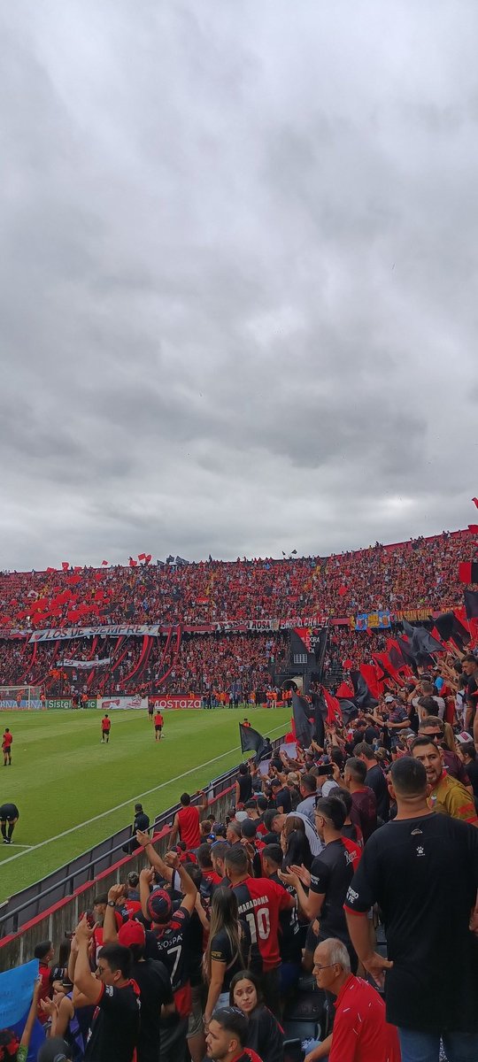 𝔣𝔞𝔯𝔦𝔬𝔩𝔦❤️🖤 tweet media