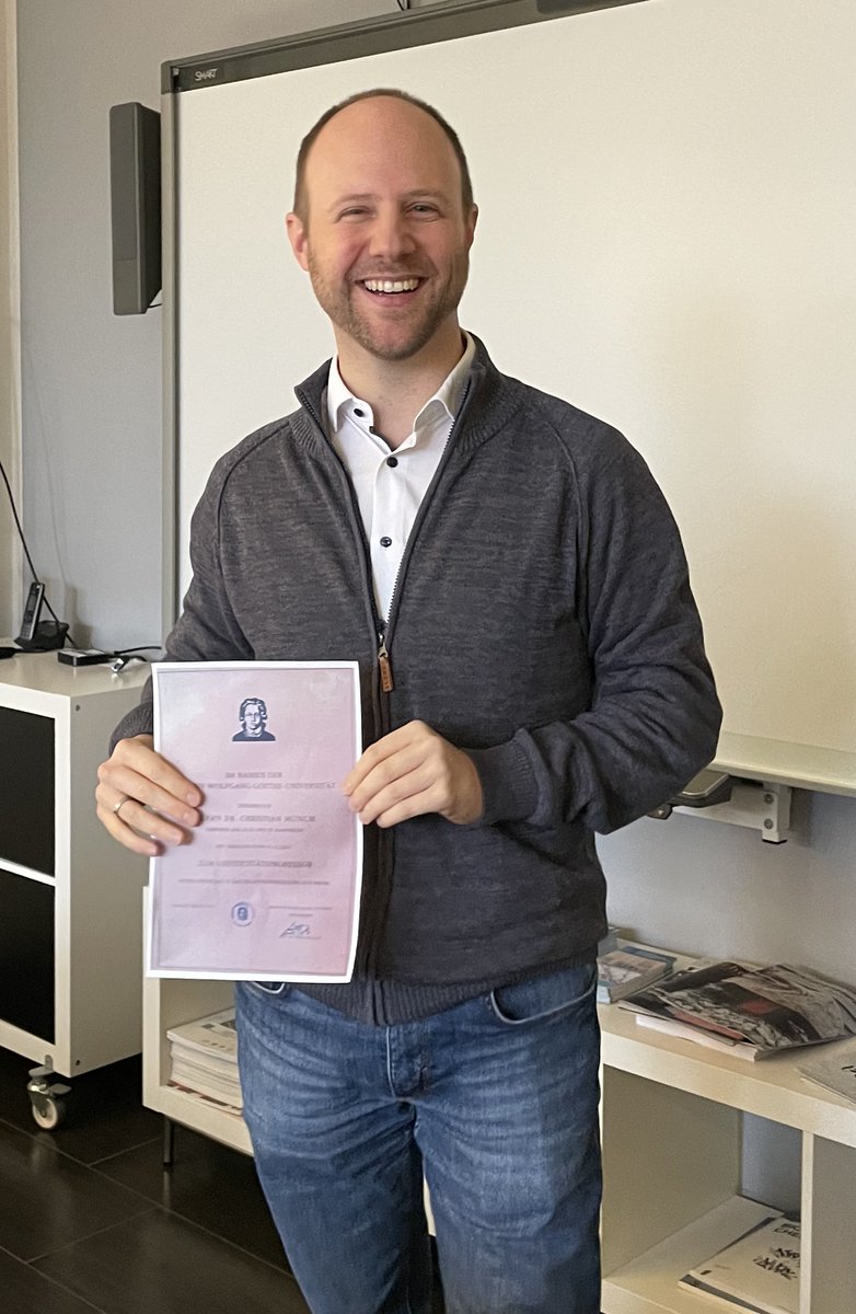 Very happy to announce that Christian Münch @MuenchLab started today his Lichtenberg Endowed Professorship at IBC2🥳😃. Congratulations! This is an amazing achievement and so well deserved 👏 Thanks to @VolkswagenSt, @goetheuni & all founders who have made this possible!