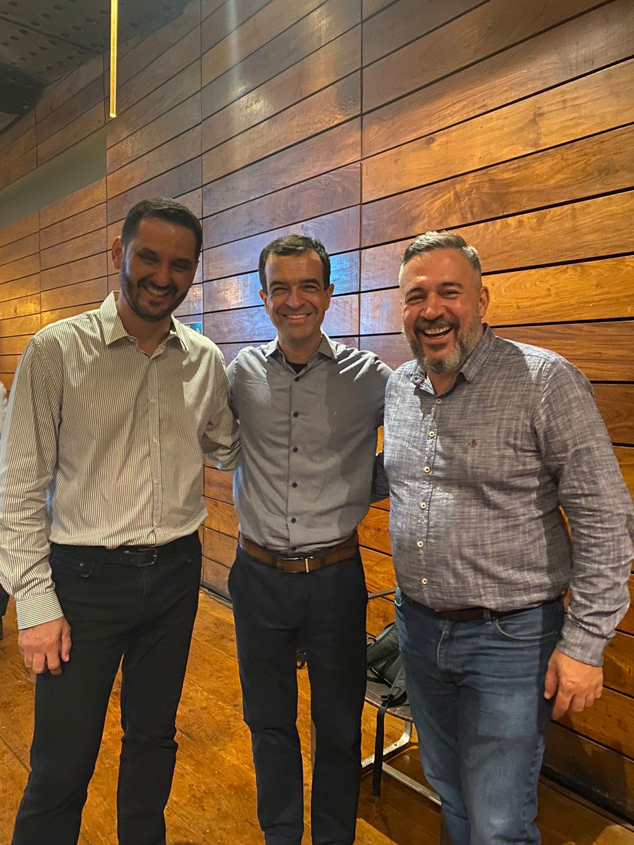 gft_br's tweet photo. Ontem, GFT Technologies e Salesforce reforçaram sua parceria de sucesso e realizaram um jantar de negócios, com o tema: “O futuro do setor de serviços financeiros”.
Agradecemos a todos os presentes!
#GFTBrasil #Salesforce #SalesforceGFT https://t.co/453sa2yT5x