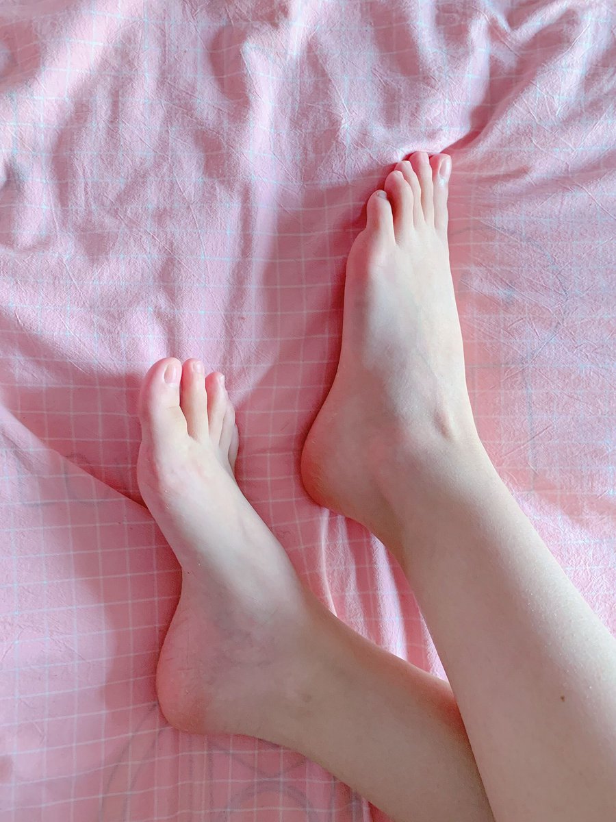 有喜欢我的脚的吗？视频给你看！ https://t.co/vq85luXteM