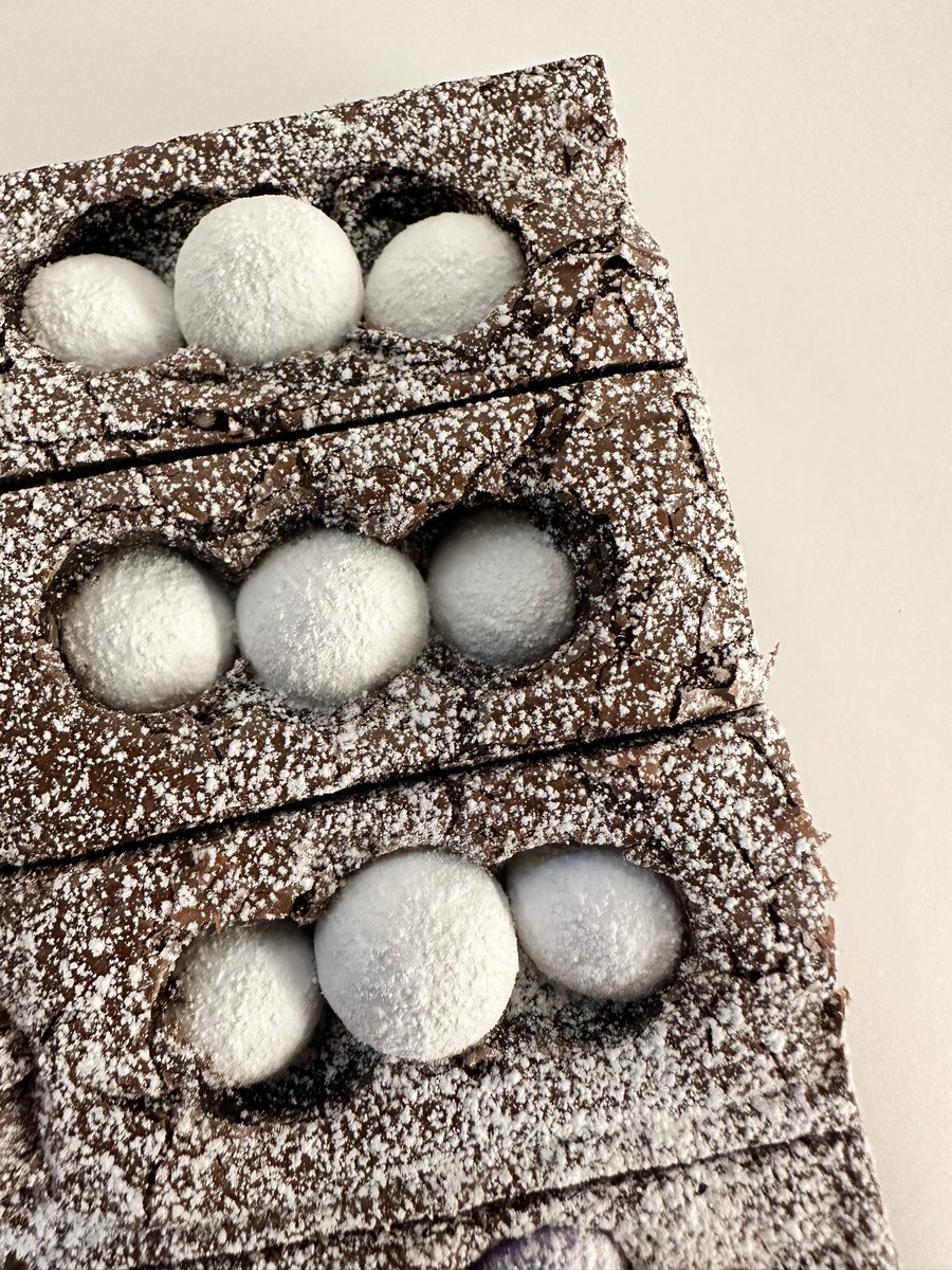 SayWithBrownies's tweet photo. Brownies with Cadbury Snowballs are December‘Flavour of the Month’ https://t.co/kbNq1VOnq9 https://t.co/AsfjoIGJop