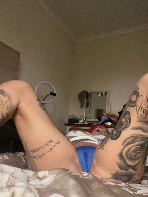 Been playing with myself and doing Skypes all morning. Who wants to buy my cum filled knickers xx https://t<a href="/tag/faketaxi"class="tags"><span>#faketaxi</span></a>