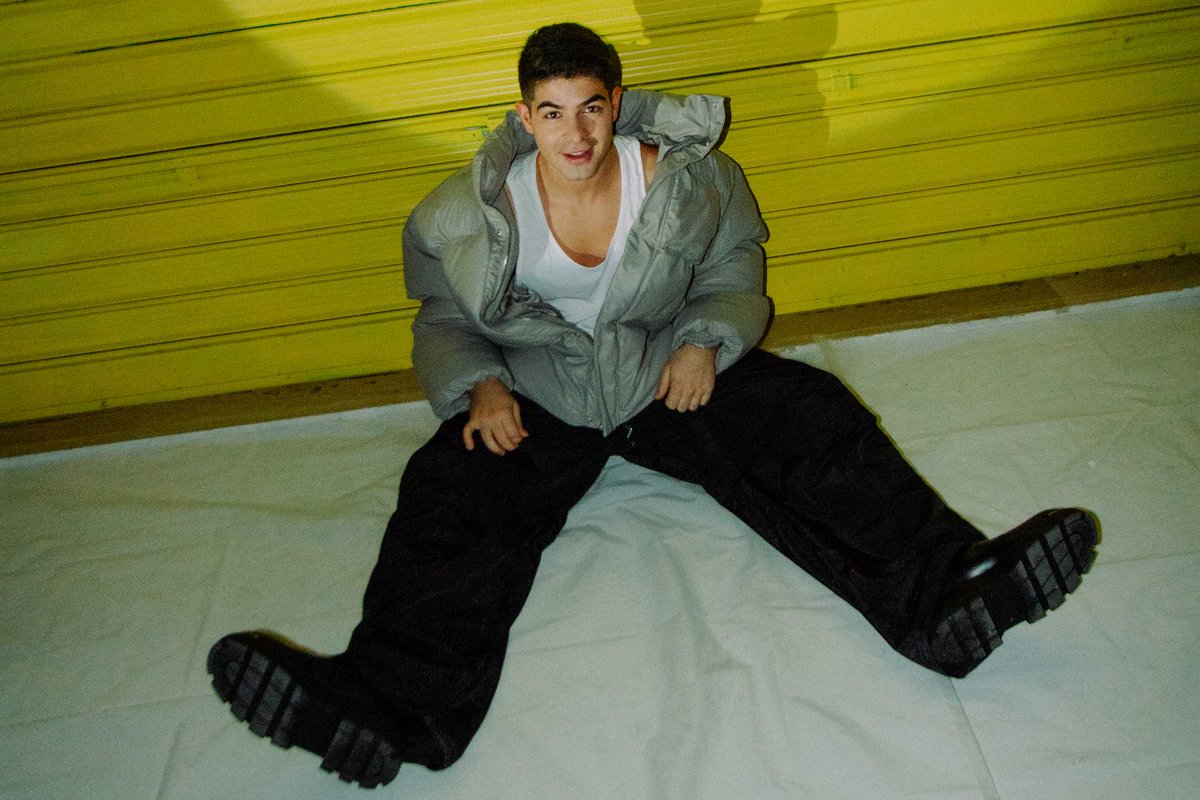 🖥️[LOR3N]🖥️
Da oggi in radio "Fiore d'inverno" il singolo con cui #Lor3n partecipa a #sanremogiovani. Fuori anche il video
Press&amp;Promo <a href="/recmediapromo/">RECmedia comunicazione e promozione</a>