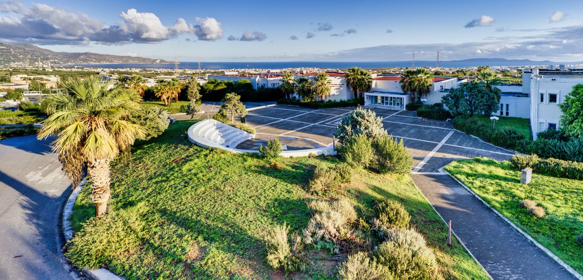 Kapsetaki Twins tweet media