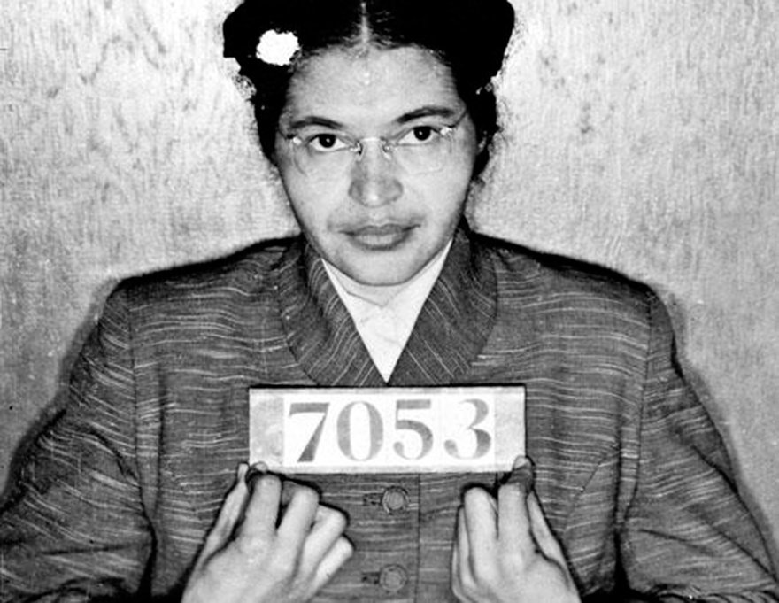 elgatoraro's tweet image. Rosa Parks.
El 1 de diciembre de 1955 esta mujer opto  por decir NO a cederle el asiento a un hombre blanco en un camión.
Fue detenida y la humanidad seguimos festejando su desobediencia. 
Grande entre las grandes. 
#historia #RIOT #idola #mundo #ellas #ellonas