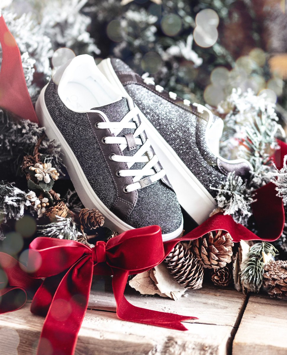 🎁 MODA ADVENT CALENDAR DAY 1 🎁

Want to win the BELANIE trainer?

𝙃𝙚𝙧𝙚’𝙨 𝙝𝙤𝙬:⁠
1. ‘Follow’ <a href="/modainpelle/">Linda Pollard</a>⁠
2. ‘Like’ this post⁠
3. ‘Reply &amp; tag' as many friends
RETWEET = BONUS ENTRY
(T&amp;Cs: bit.ly/37XYepZ)⁠ (ends 02/12/2023)

#competition #winner