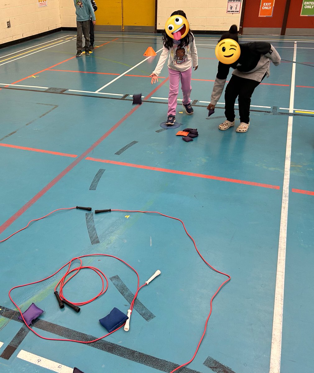 HumewoodHPE's tweet photo. Some more #targetgames action from this past week π― @opheacanada #TGfU https://t.co/Kl1Q8GZtld