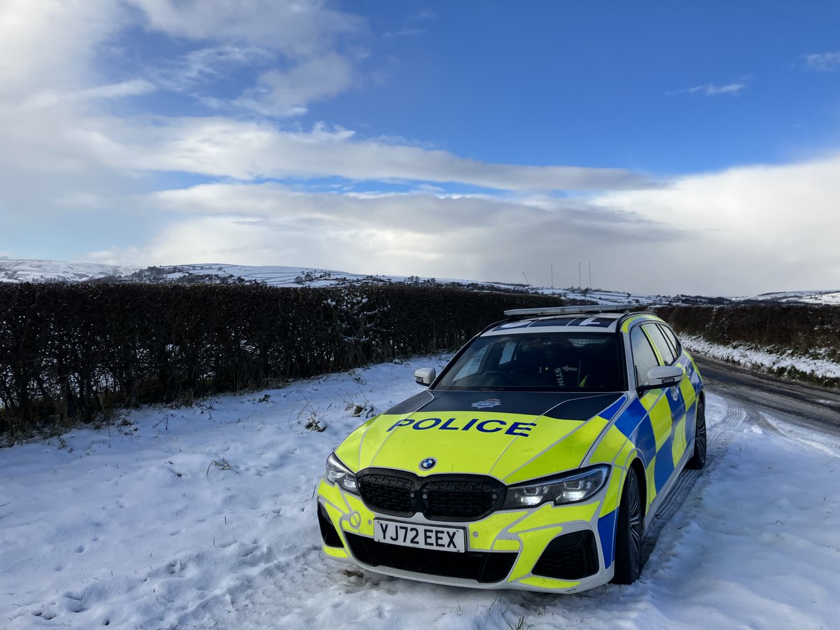Snowfall in North Yorkshire ❄️

Over the past 48 hours, areas around  Whitby, Pickering, Malton and Richmond have had several CM of  snow. 

These images are from Egton near Whitby. 

Our colleagues at <a href="/NorthYorksFire/">North Yorkshire Fire & Rescue Service</a> have issued this advice  orlo.uk/rH6HC
