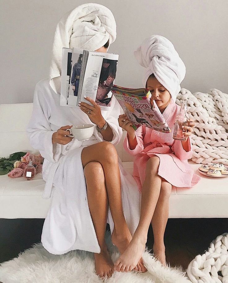 Feliz cumpleaños a mi pequeña no tan pequeña. Junto a tu hermano me enseñaron a ser mamá una de las aventuras más lindas de mi vida. Daría todo por ti mi niña linda te amo y felices 20.