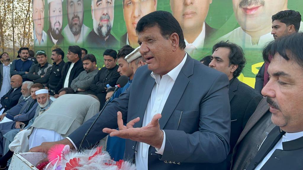 IBilawalAfridi's tweet photo. مردان تخت بئی کے یوینین کونسل مکوڑی میں مسلم لیگ ن کا ورکر کنونشن منعقد ہوا، جس میں مکوڑی یونین کونسل کے ورکرز  نے بڑی تعداد میں شرکت کی. کنونشن سے مسلم لیگ ن کے صوبائی صدر امیر مقام، سابق گورنر خیبر پختوانخواہ اقبال ظفر جھگڑا، کیپٹن ر صفدر صاحب ،الحاج شاہ جی گل آفریدی . https://t.co/ujU9wafgks
