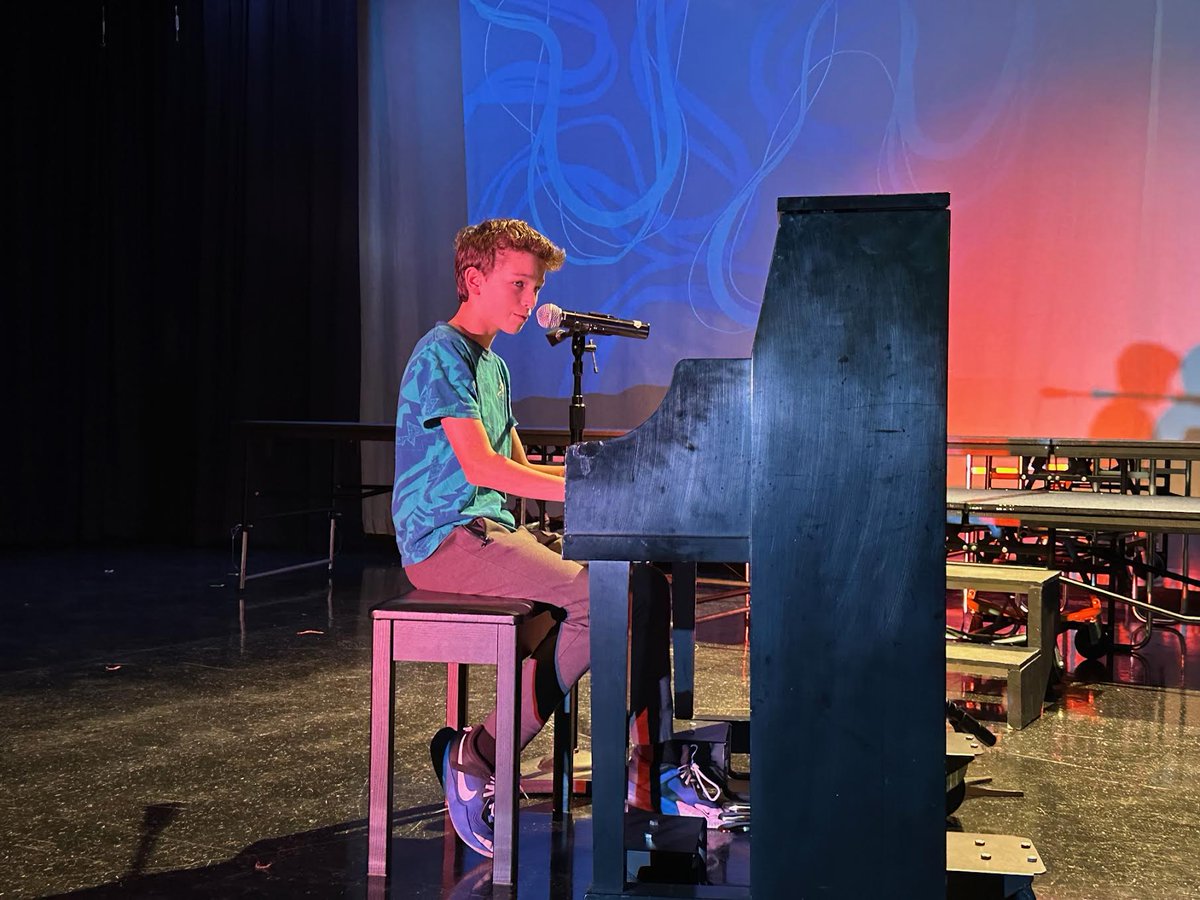 Attea Middle School tweet media