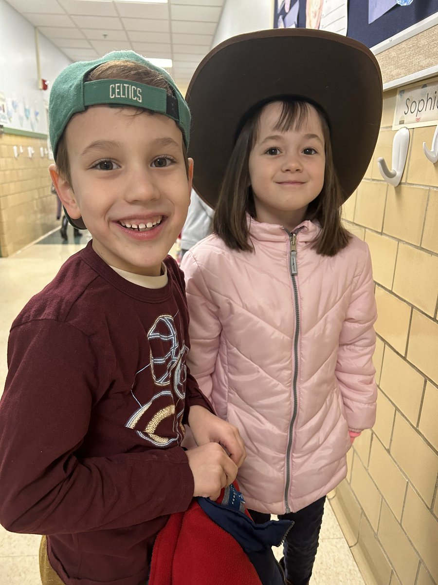 Monomoy_HES's tweet photo. All Shark spirit day today!  We got to wear our favorite hats in school!
#fintasticsharks
#itsoursharktank https://t.co/XWXCwoIvbN