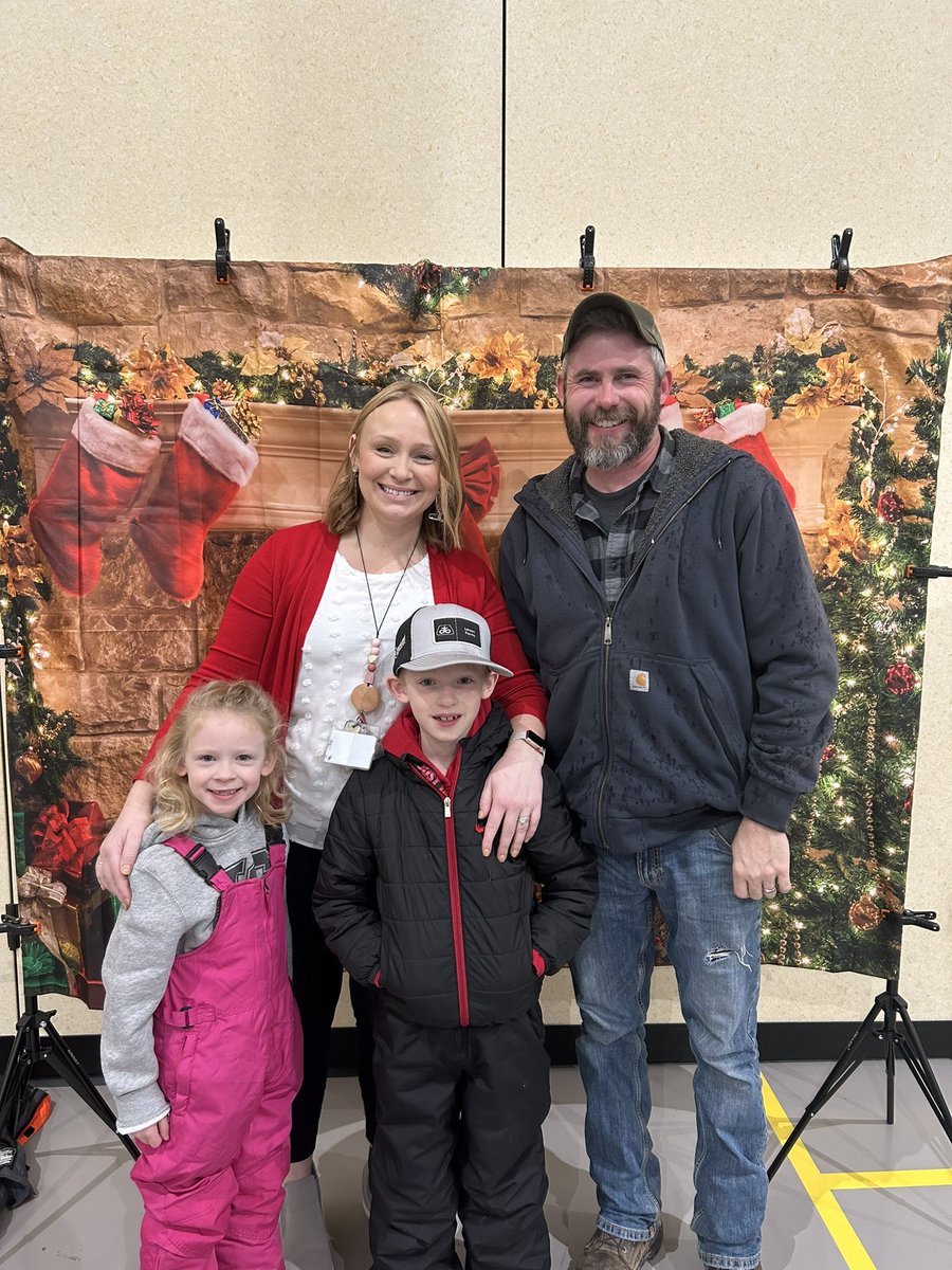 Dr. Kimber Larson tweet media