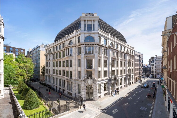 @ardmoreuk has won a £50m contract to refit an office building on London’s Chancery Lane. Read more: bit.ly/47UOBYE

#construction #recruitment #engineering #innovation #ardmore #developments #constructioninnovation #london