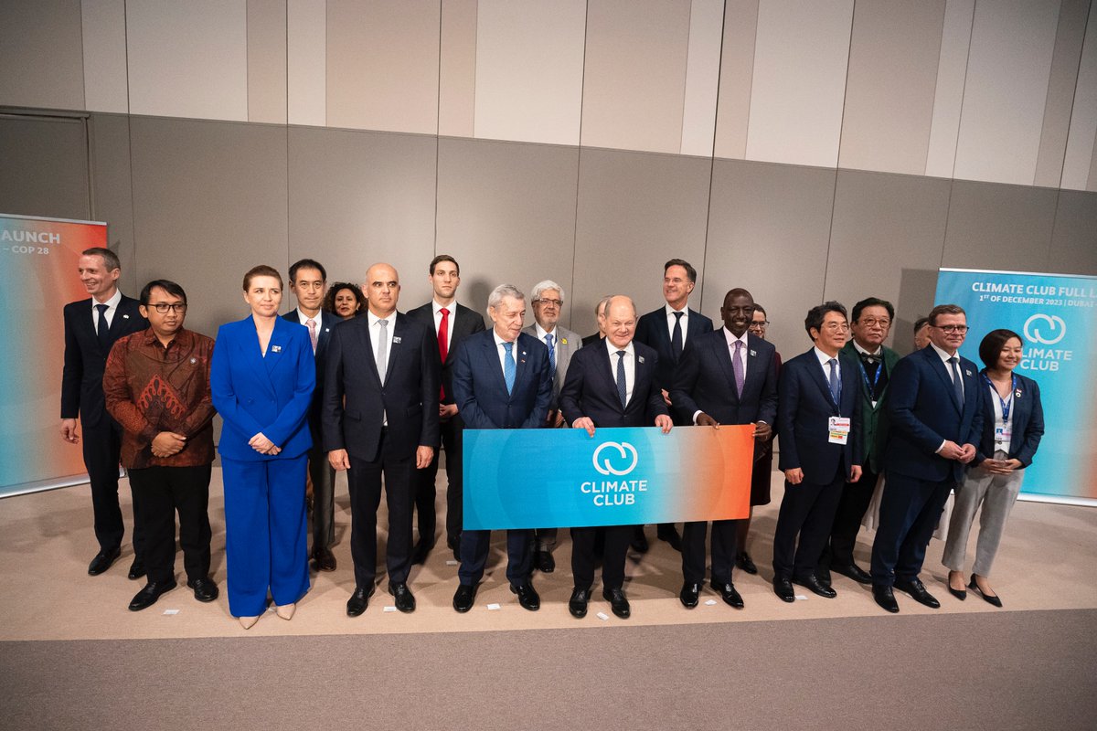 Exciting news from #COP28: Chancellor Olaf Scholz @Bundeskanzler and partners announce the official launch of the #ClimateClub. Our Goal: accelerating the decarbonisation of industry.