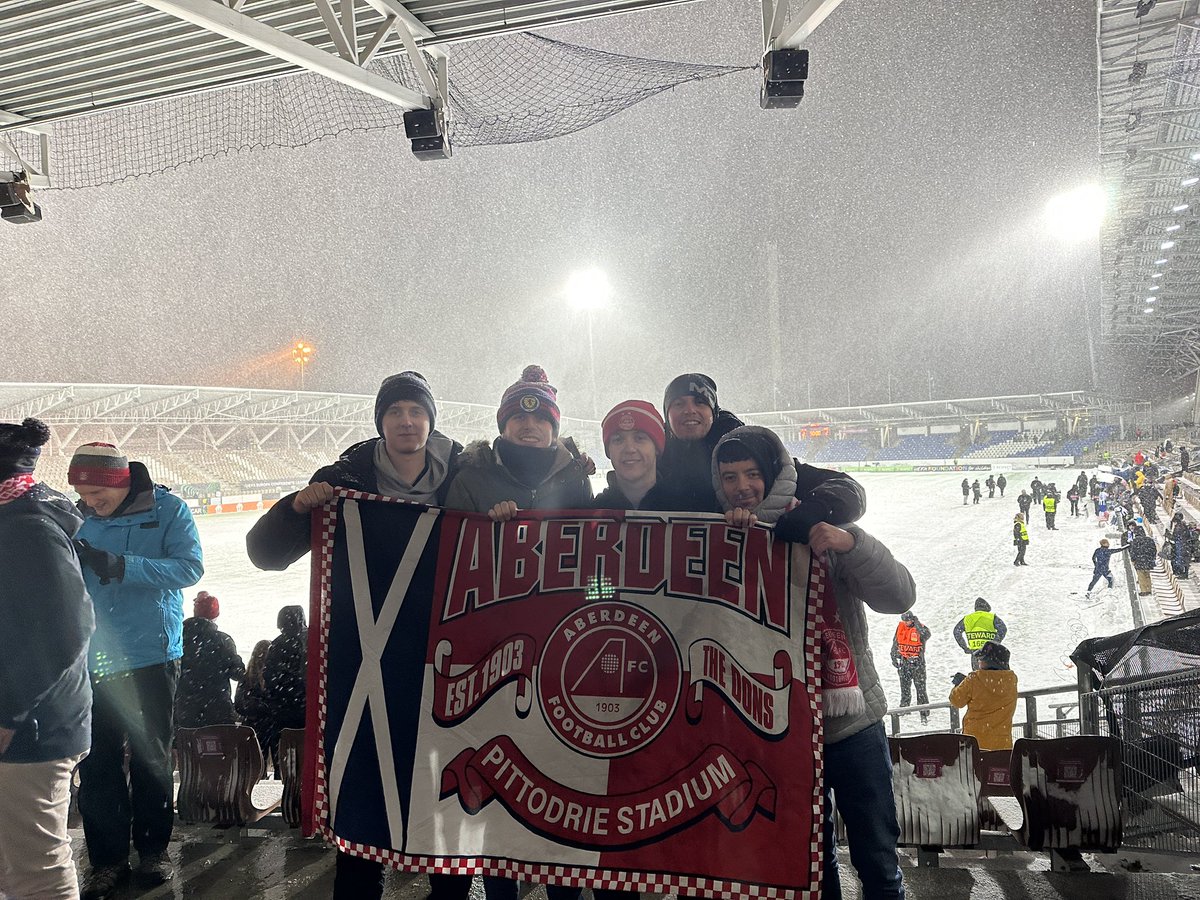 ConnorDouglas98's tweet photo. Some trip 🔴⚪️ https://t.co/uXtiPN1J9N
