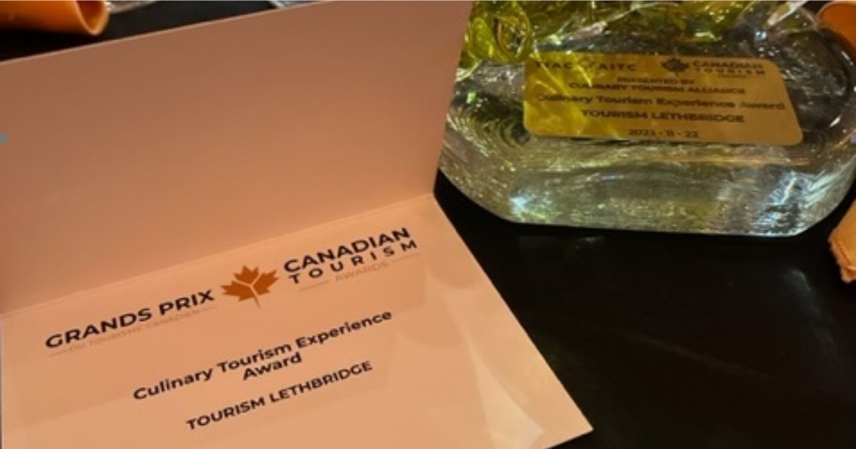 We were excited to see so many outstanding Prairies tourism experiences nominated for the 2023 @TIAC_AITC #TourismAwards. We were even more excited when #PrairiesCanFunded @TourismLeth, @RigHandSpirits and @Wanuskewin_Park took home awards for their exceptional tourism products!