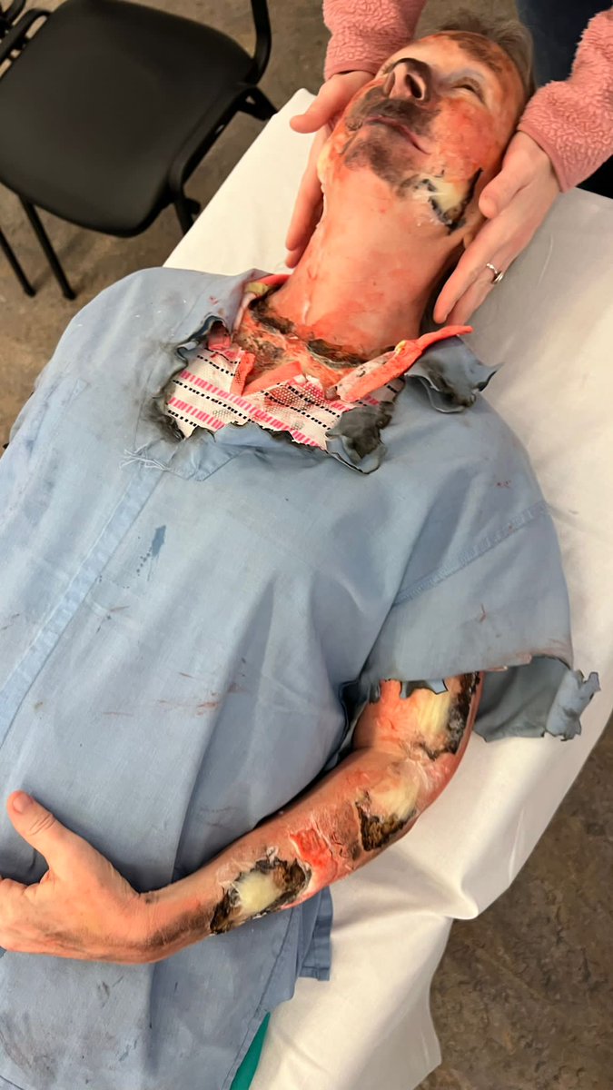 Fantastic collaborative training at ATLS today, hosted by <a href="/BeaumontEDnurse/">BeaumontEDnursing</a> <a href="/Beaumont_Dublin/">Beaumont Hospital</a> 
<a href="/Fionathorpe3/">Fionathorpe</a> <a href="/StephenMcDonn3/">Stephen McDonnell</a> <a href="/AidanGrufferty/">Aidan Grufferty</a>