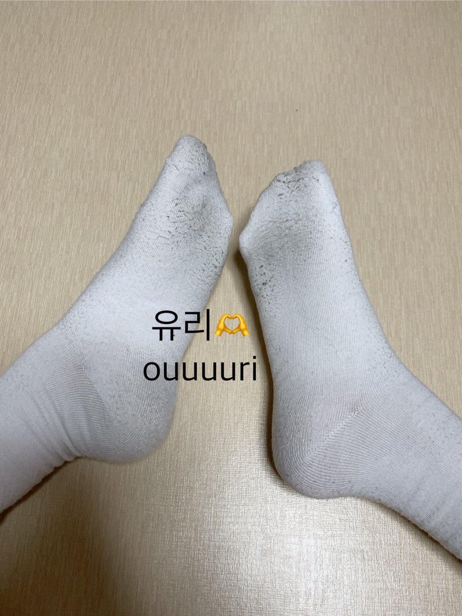 ouuuuri's tweet photo. 더럽혀지도��� 신고 운동 열심히 한 양말 판매!!!
구매 문의 주세요🐰

#페티쉬 #발페티쉬 #신던양말 #양말 #중고양말 #스타킹 #신던스타킹 #팬티 #입던팬티 #섹트 https://t.co/0kswcRt5vm