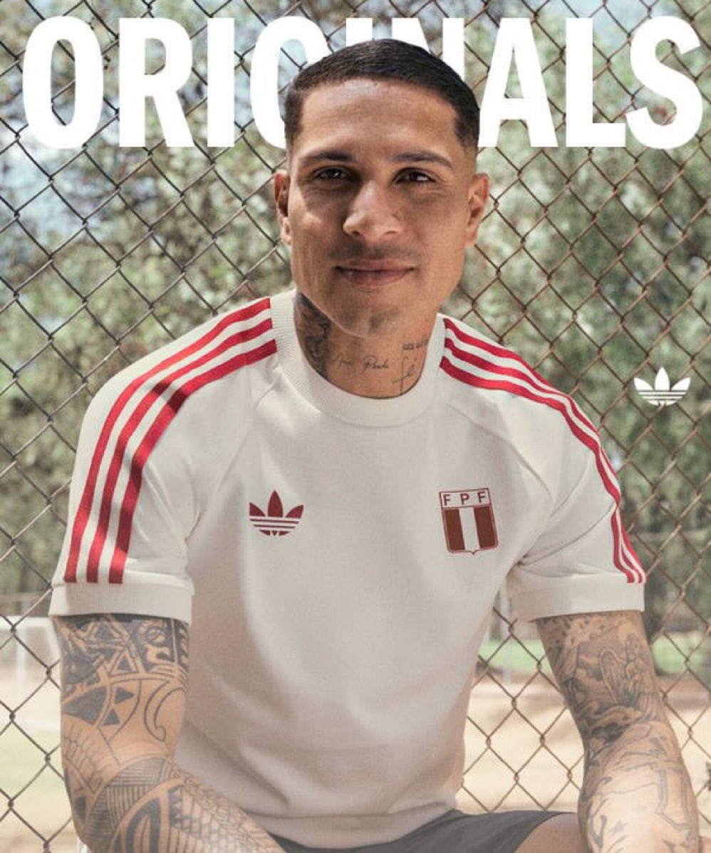Jimfut_'s tweet photo. Acaba de salir a la venta la camiseta de la selección peruana retro "adicolor" por Adidas🤤 y ya se que quiero para navidad https://t.co/QiwSD4pOw4