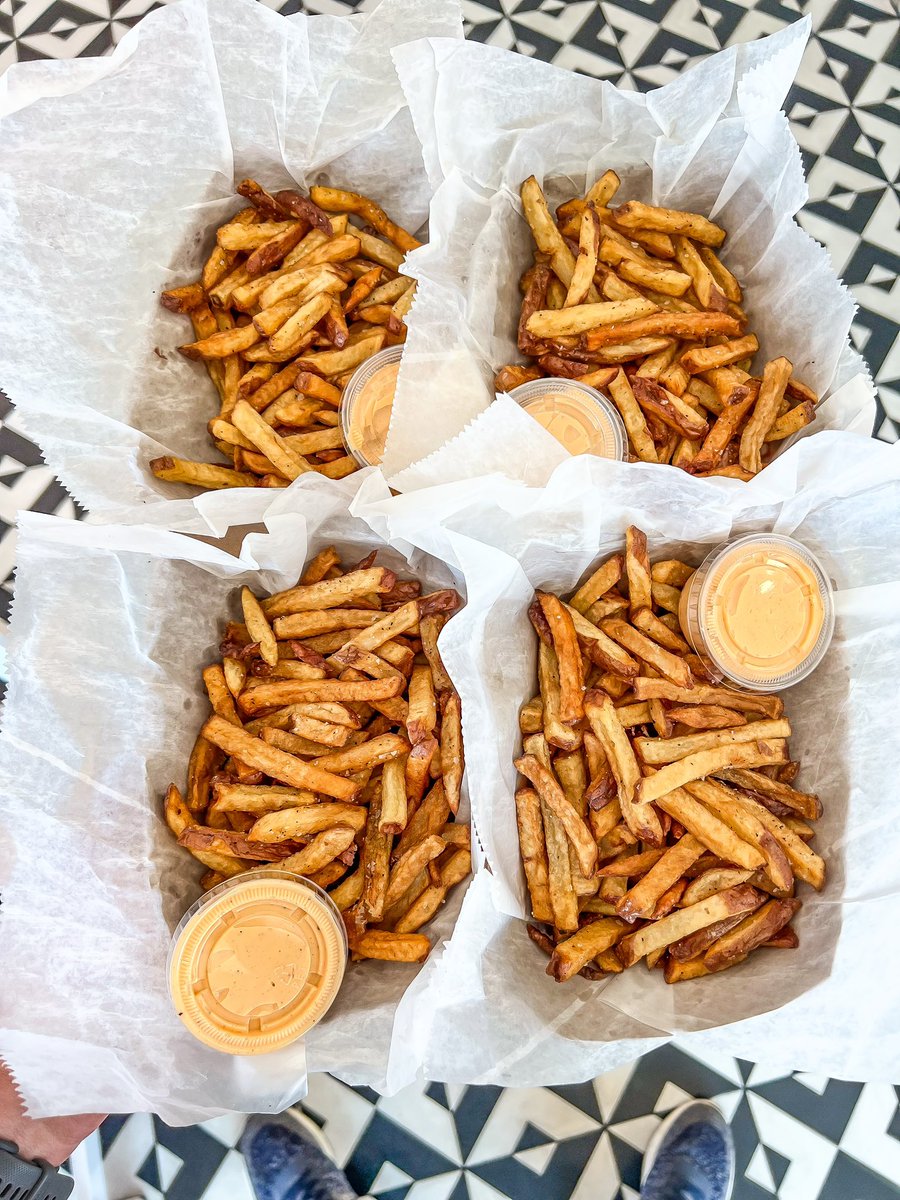 Home of the Grandaddy Fries 

Lunch, dinner or both? Comment 👇
