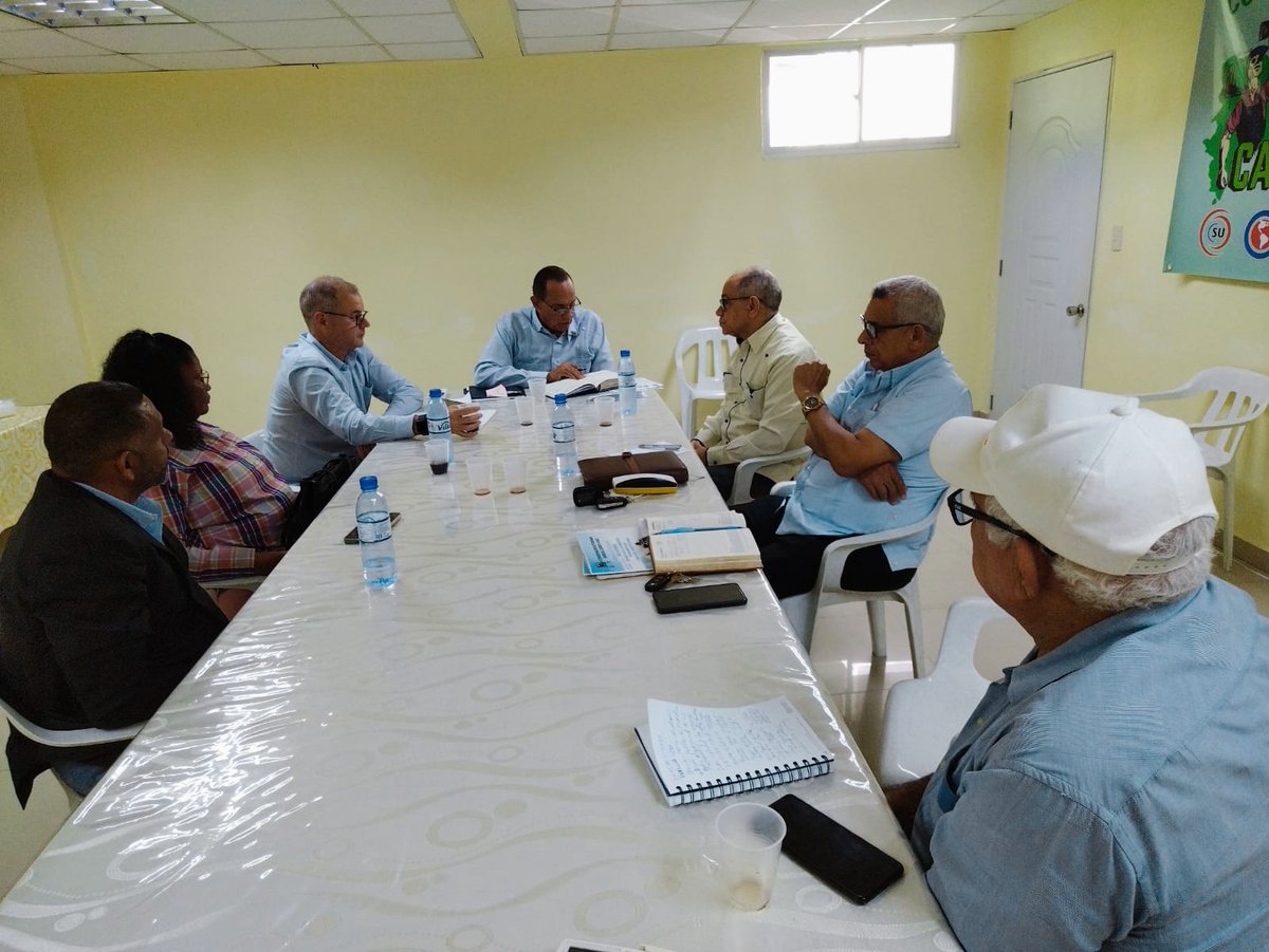 🇩🇴 El Secretario de Educación y Formación Sindical de la #CSA, @CiceroSilva_CSA, realizó el cierre de la misión en #RepublicaDominicana al lado de la #MesaSindical del país con @CNUS_RD, @CNTDrd y @CascRdc.