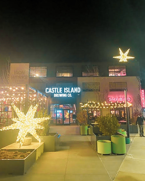 Have you stopped by #IronWorksSouthBoston to check out our holiday lights display? 🌟

Be sure to tag us in your photos during your next visit for a chance to be featured on our page!