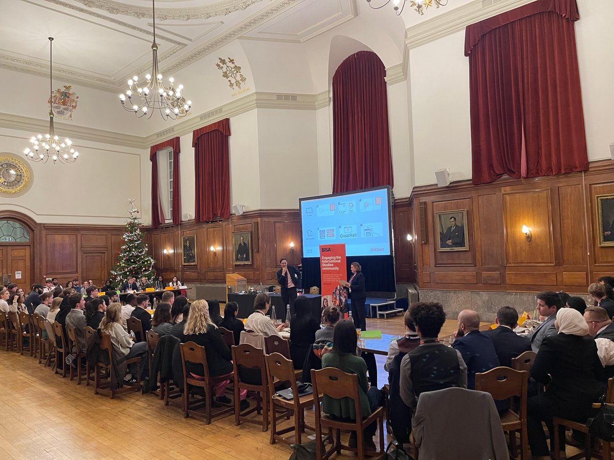 MYBISA's tweet photo. BISA would like to extend our thanks to @goodenoughc for hosting a fantastic 3rd annual #climatesim
We began the day with an excellent talk from @SamAlvis2 on #IndustrialPolicy
The students created a climate finance plan + a communique!
#COP28
@ustirhistpol @ShefUniPolitics https://t.co/QRXKDVgzHe