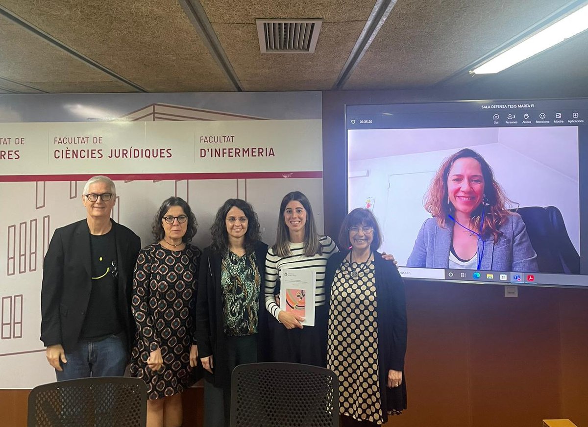 Marta Pi (@marta_pi_) on Twitter photo 9/11 defensa de la tesi doctoral, gràcies a totes les persones que heu format part d'aquest camí!
"Cuidar-se en comunitat, les llars col·laboratives per a persones grans a Espanya" <a href="/ComasDolors/">Dolors Comas</a> <a href="/XavierRoige/">Xavier Roigé Ventura</a> 9/11 defensa de la tesi doctoral, gràcies a totes les persones que heu format part d'aquest camí!
"Cuidar-se en comunitat, les llars col·laboratives per a persones grans a Espanya" <a href="/ComasDolors/">Dolors Comas</a> <a href="/XavierRoige/">Xavier Roigé Ventura</a>