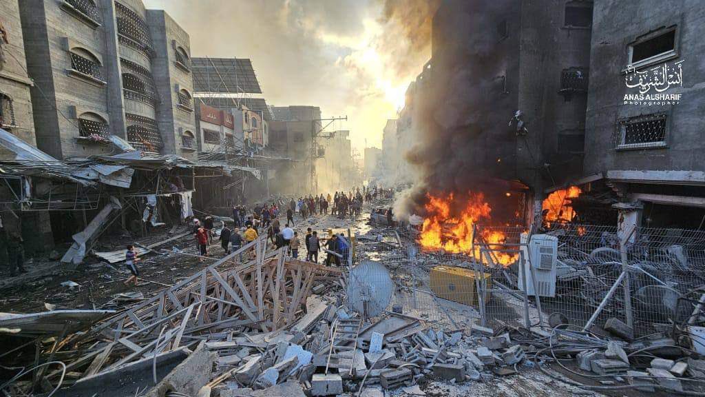 pmofa's tweet image. Intense #bombardment by the #Israeli occupation forces on Gaza Strip, resulting in the destruction of entire residential blocks, leading to the #martyrdom of over 100 civilians and the injury of hundreds more.

The ministry calls for urgent international and American intervention