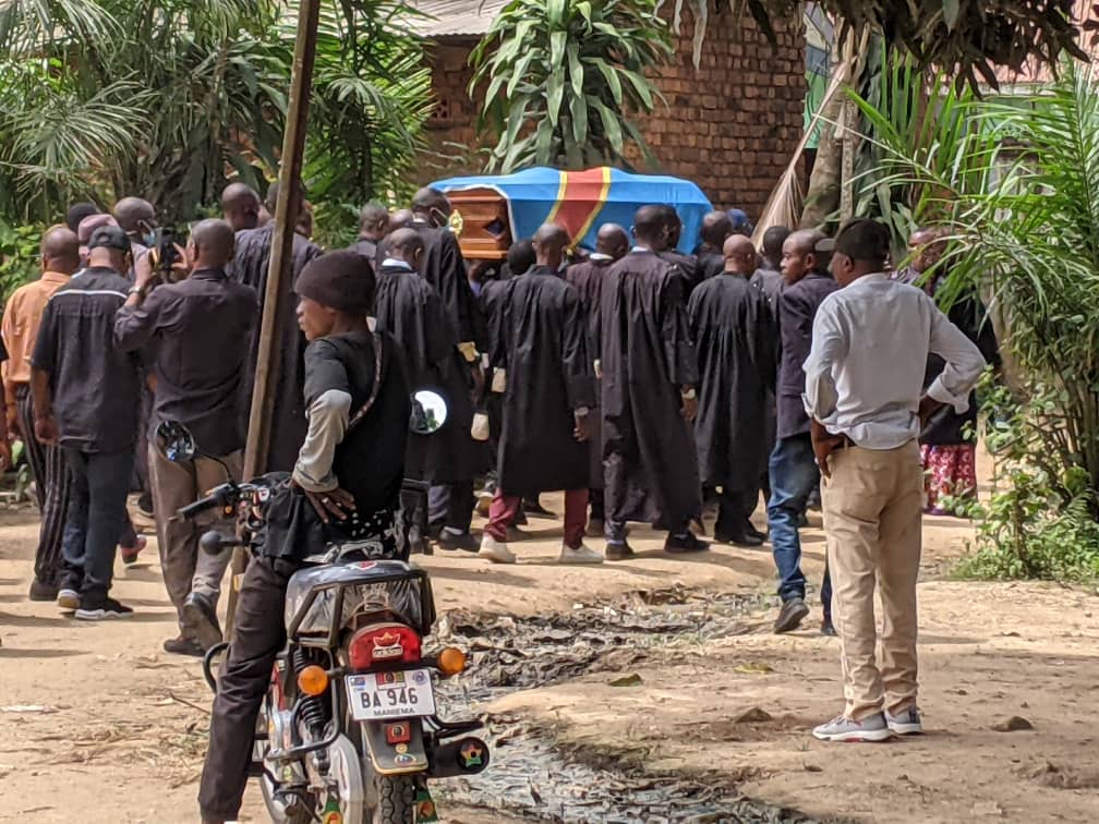 Gaston_Ndjulu's tweet image. #RDC🇨🇩: Le Président @moise_katumbi déjà à Kindu pour assister aux obsèques de Maître Dido, Coordonnateur provincial adjoint de la #JER tué sauvagement par le régime Félix Tshisekedi.