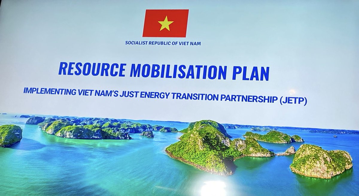 conan_herve's tweet photo. #COP28 Lancement ce jour par PM 🇻🇳 @PhamMinhChinh du Plan de Mobilisation des Ressources #RMP du programme #JETP : une étape importante pour une #transitionénergétique vers le #NetZeroCO2 en 2050 : un travail partenarial où @AFD_France a pris toute sa part au sein des #IPG https://t.co/MTG1GrwVgh