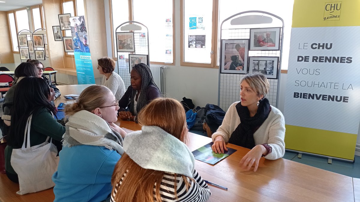 PfpsRennes's tweet photo. Forum des partenaires au PFPS 🗣
Aujourd'hui, étudiants et élèves du PFPS du @CHURennes ont rencontré différents établissements qui accueillent des stagiaires. Ils ont pu découvrir la diversité des lieux d’exercice. https://t.co/pgKfbjydZ4
