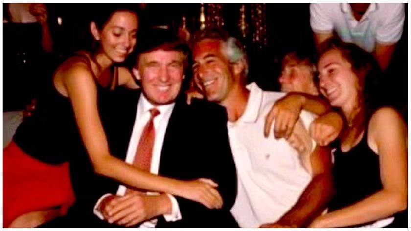 ___merkaba___'s tweet photo. @Chicago1Ray Sure lmfao https://t.co/Sonmlcgi4u