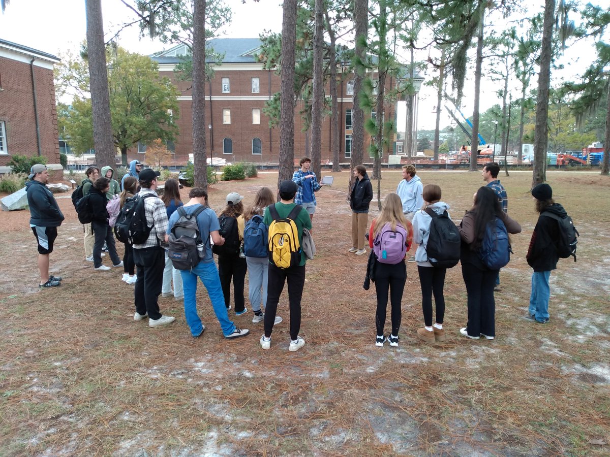 Dr. Phil Bresnahan (@insituphile) on Twitter photo The show must go on! Student presentations for <a href="/UNCW_EOS/">UNCW Department of Earth and Ocean Sciences</a> OCN 350 (Advanced Oceanography) were interrupted by a fire alarm. Evacuated to drizzling outdoor conditions. I asked the students what they wanted to do, and they opted to carry on, using an iPad for outdoor presentations! The show must go on! Student presentations for <a href="/UNCW_EOS/">UNCW Department of Earth and Ocean Sciences</a> OCN 350 (Advanced Oceanography) were interrupted by a fire alarm. Evacuated to drizzling outdoor conditions. I asked the students what they wanted to do, and they opted to carry on, using an iPad for outdoor presentations!