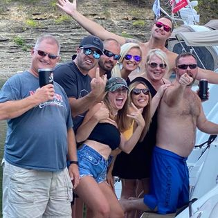 LakeBoaters_net's tweet photo. Happy Birthday @w_craig_wall https://t.co/GLzysURIBK