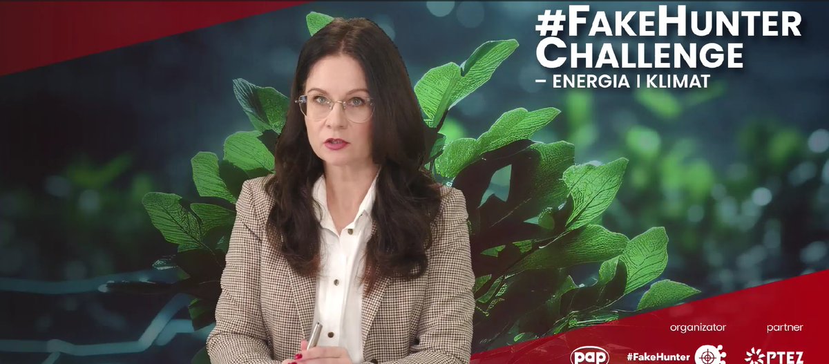 PAPMediaRoom's tweet image. Finał konkursu #FakeHunter Challenge: Energia i klimat. Zdaniem jury najlepiej poradził sobie z tym zadaniem team „Puchacze” w składzie: Aleksandra Biszczanik, Kacper Cop, Marta Małysz i Denis Pawełek. t.ly/iTEtH