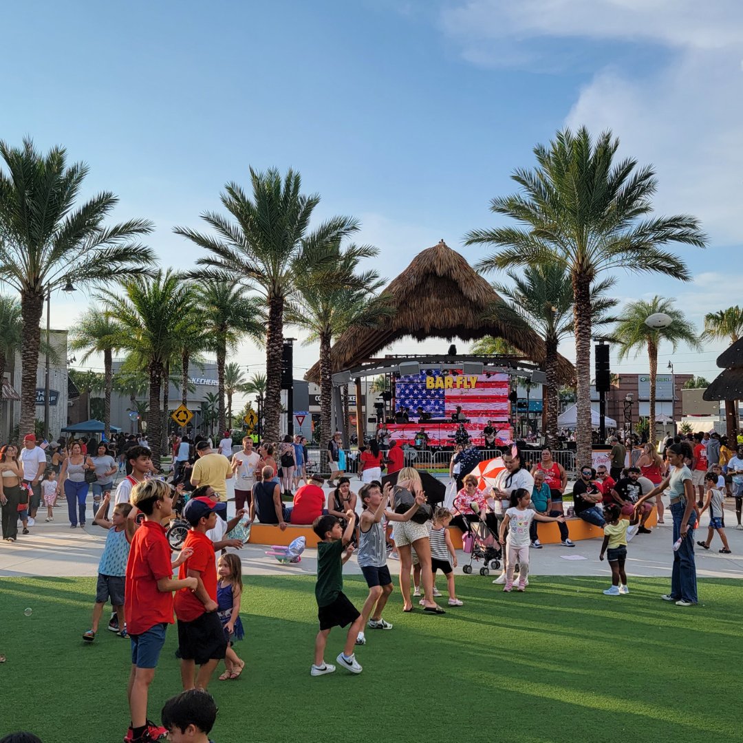 You don't have to look to hard to find live entertainment and delicious dining options. Join us at The Promenade at Sunset Walk for a great time. #ItAllHappensHere