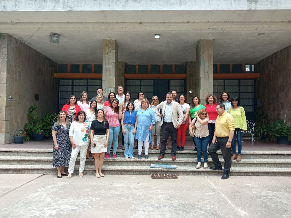 El PEIF ( Proyecto Escuelas Interculturales de frontera) de Uruguay  congregó a más  de 25  docentes en el CAF durante dos jornadas de formación, reflexión y desafíos que permite proyectarse a las propuestas del Mercosur Educativo.Tuvimos el privilegio de compartir.