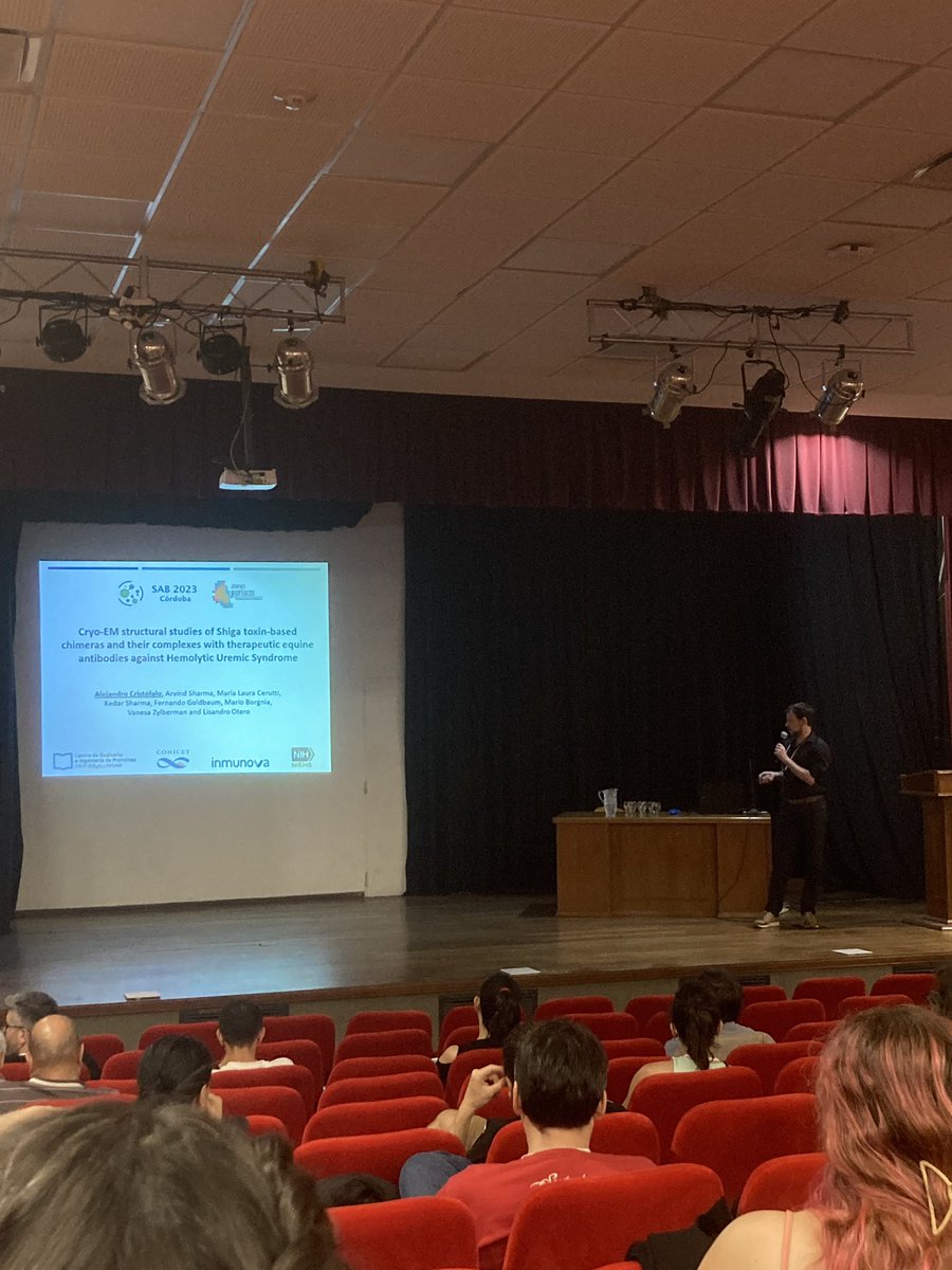 Para terminar la mañana en esta #SAB2023 tuvimos el ya tradicional simposio de Jóvenes Biofísicxs organizado por <a href="/YBiophysics/">Young Initiative on Biophysics (YIB)</a> 

Gracias por regalarnos charlas de calidad a cargo de los más jóvenes de nuestra sociedad