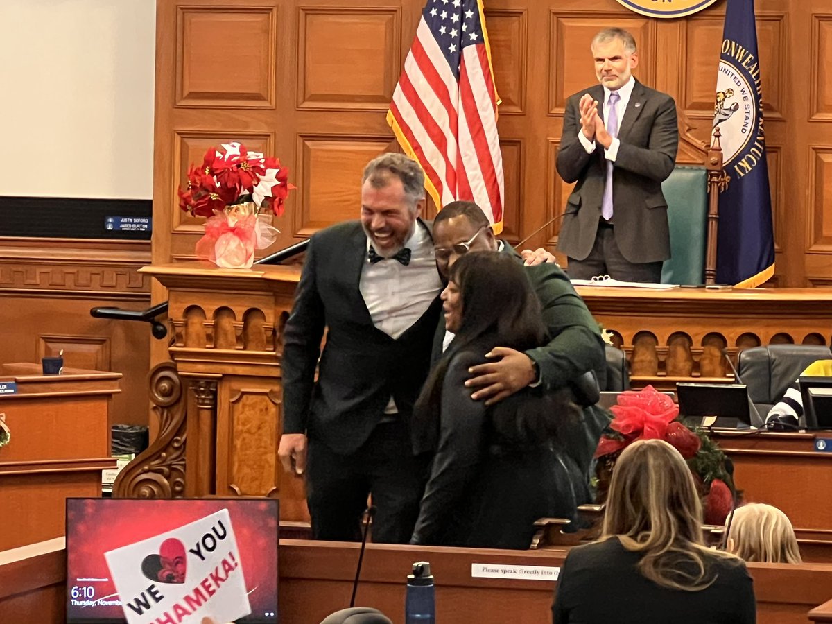 Such an absolute honor and privilege to be sworn in for a second time to represent the and give voice to the great people of District 6 of Louisville Metro! Alongside colleagues <a href="/benforlou8/">Ben Reno-Weber for Metro Council</a> and <a href="/Seasoned4u/">ShamekaParrishWright</a>.   Louisville, I Love You!