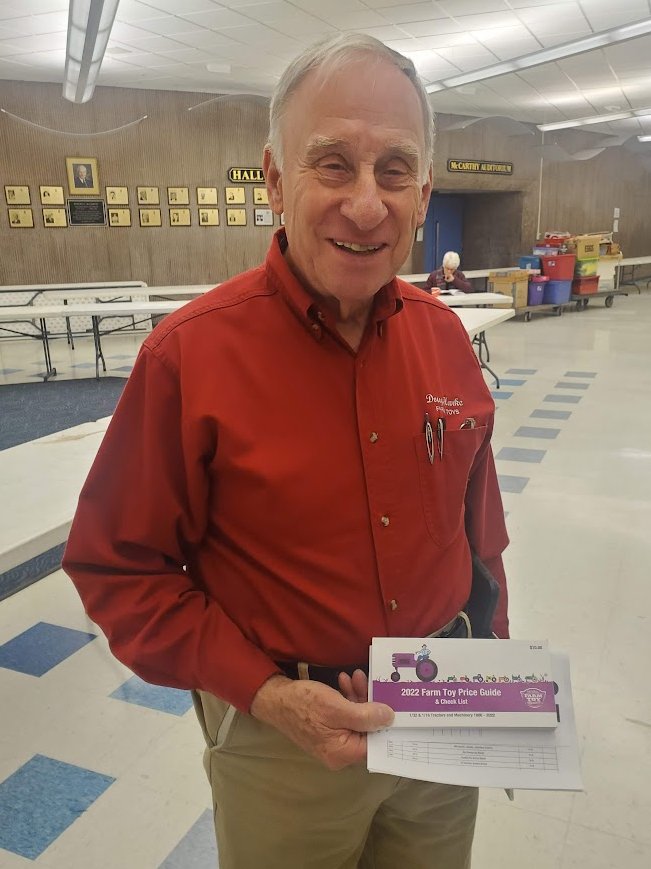 GeneseoBoyScout's tweet photo. (shouts) ARE YOU READY!! The Geneseo Boy Scout Farm Toy Show and Auction begins tonight at 6PM at @geneseocsd in @geneseony. Thanks to Doug Harke's 38 years of leadership in all things Farm Toy. Come on out and join us! #Geneseo #farmtoyshow #boyscouts https://t.co/0QRhEhIZZf