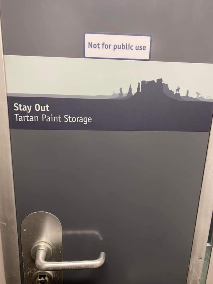 helenlouisecoll's tweet photo. @David_Hingley, A selection of @ScotRail interesting, secretive train rooms... #signagesaturday (I'm not on the train, found these through another post).
🚆 https://t.co/9SPT35SBld