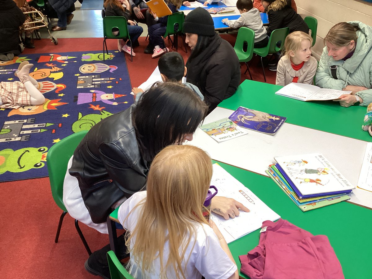 SilvertreesInfo's tweet photo. Thank you to everyone who attended one of our story time sessions over the last 4 weeks. We hope you have enjoyed spending this special time with your child and will continue to share books at home 📚😀 #reading https://t.co/icMRo38D2O