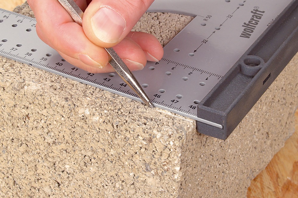 Wolfcraft_es's tweet image. ¿Tienes que marcar los azulejos y no tienes con qué?

Con esta PUNTA TRAZADORA puedes marcar Azulejo, Acero,Chapa, Piedra, Vidrio 

✔ Punta de metal duro
✔ Clip de sujeción

REF.7985010

MÁRCATE 1 TANTO👉bit.ly/3uw8UNT

#wolfcraft #punta #marcar #diy #bricolaje